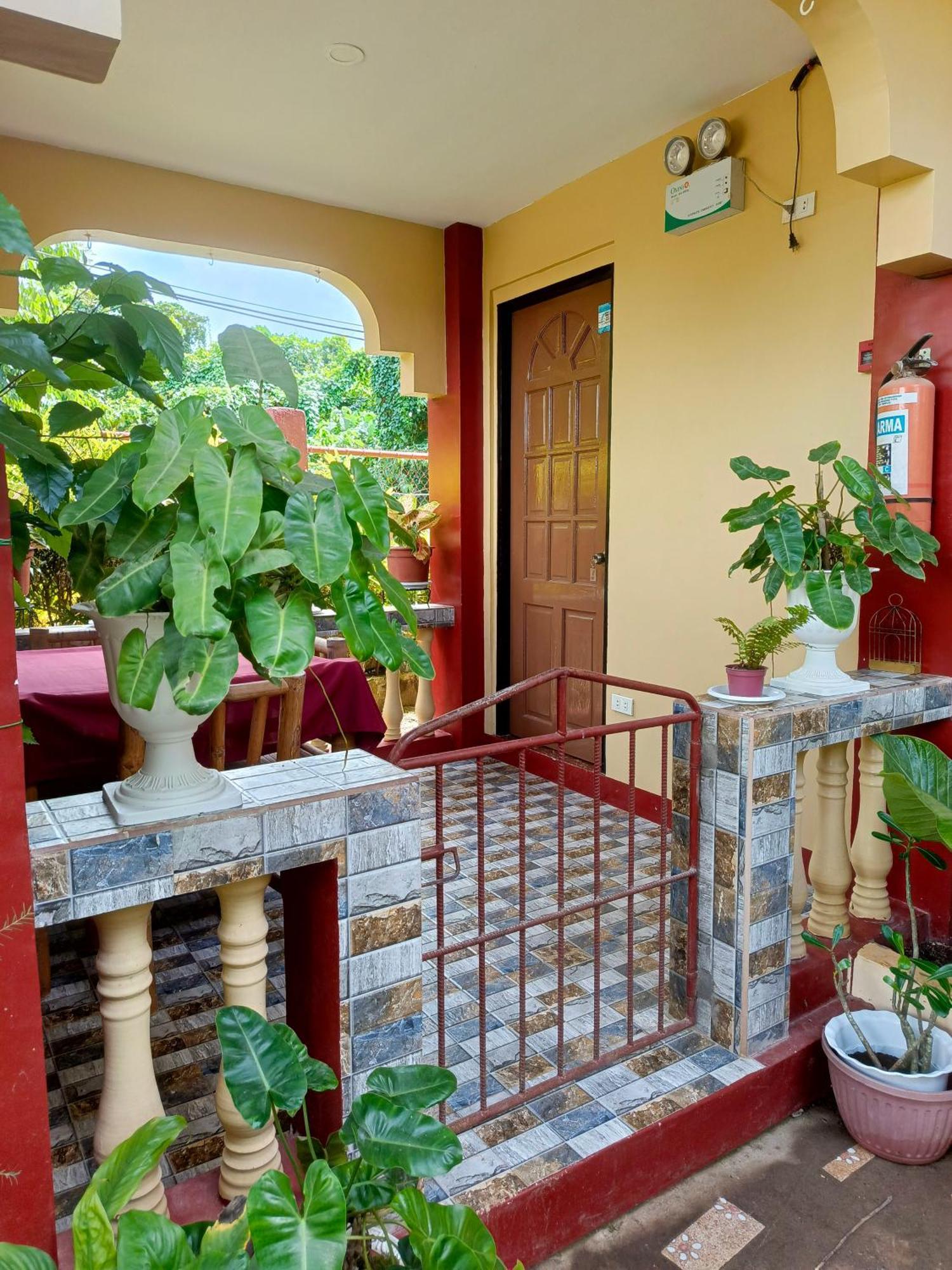 Peace Lily Studio Apartments 邦劳 客房 照片