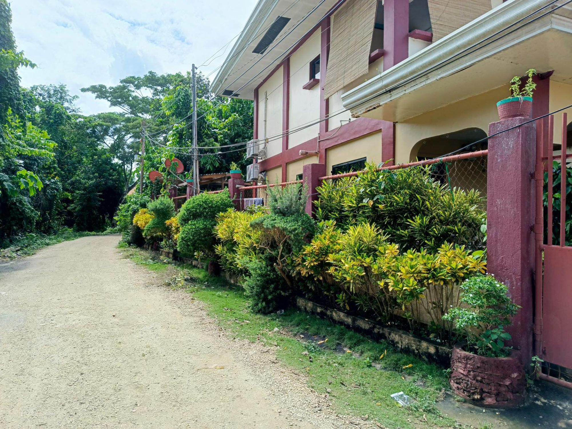 Peace Lily Studio Apartments 邦劳 外观 照片